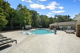 Hawthorne at the Forest in Wake Forest, NC - Foto de edificio - Building Photo