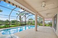 2133 Fairmont Ln in Naples, FL - Foto de edificio - Building Photo