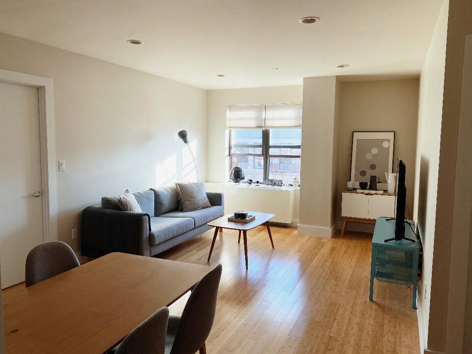 234 W 148th St, Unit 5d in New York, NY - Foto de edificio