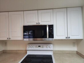 9022 W Atlantic Blvd in Coral Springs, FL - Building Photo - Building Photo