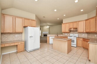 24339 Yelverton Glen Dr in Katy, TX - Building Photo - Building Photo