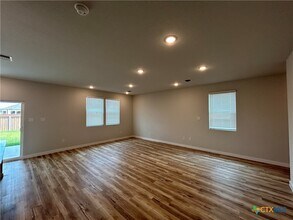 4305 Danforth St in New Braunfels, TX - Building Photo - Building Photo