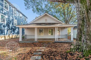 117 S Briggs Ave in Durham, NC - Building Photo