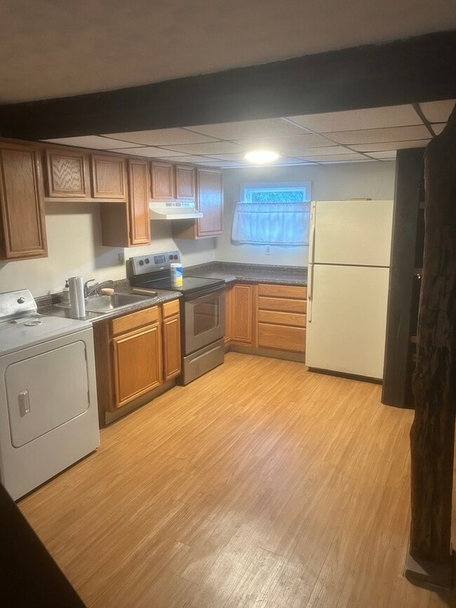 1269 Pennsylvania Ave in Emmaus, PA - Building Photo - Building Photo