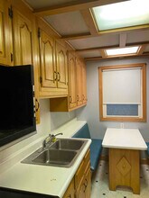9 Beacon St in Lewiston, ME - Building Photo - Building Photo