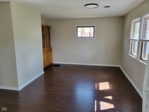 10570 Barmore Ave in Indianapolis, IN - Building Photo - Building Photo