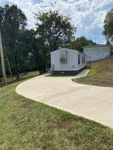 2736 Palmyra Rd in Palmyra, TN - Building Photo - Building Photo