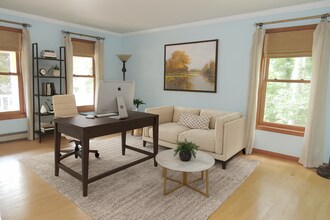 12 Cardinal Ln in Monroe, CT - Foto de edificio - Building Photo