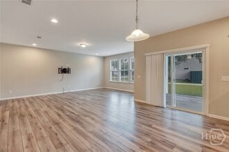 580 Waybridge Way in Richmond Hill, GA - Building Photo - Building Photo