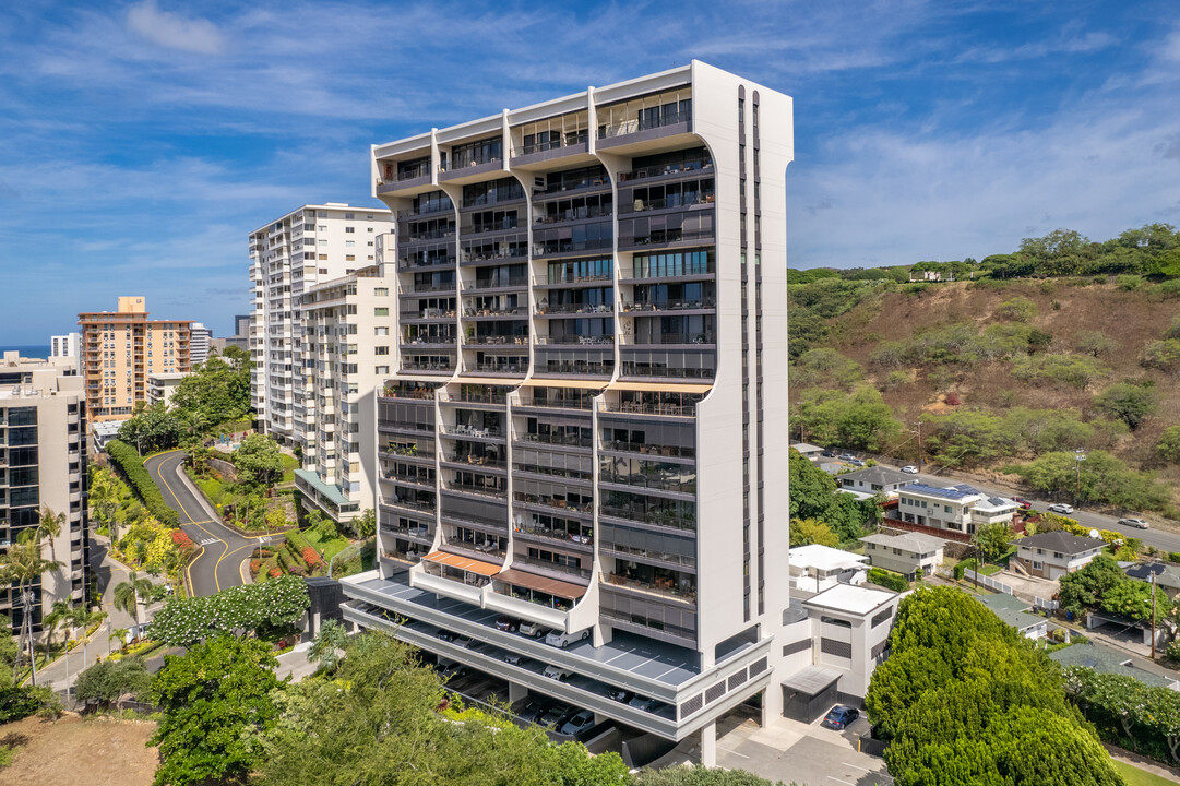 1010 Wilder Ave in Honolulu, HI - Building Photo