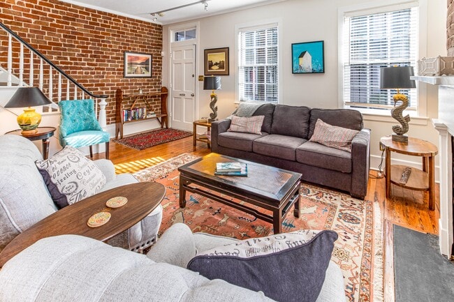property at 418 E Taylor St