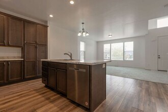 13178 Blythswood Ln in Herriman, UT - Building Photo - Building Photo