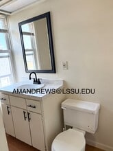607 11th St, Unit 2 in Port Huron, MI - Foto de edificio - Building Photo