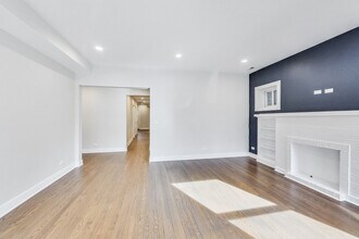 6527 N Newgard Ave in Chicago, IL - Building Photo - Building Photo