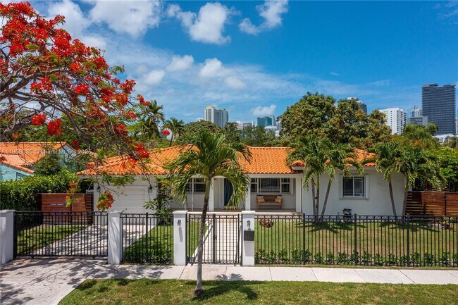 501 SW 19th Rd in Miami, FL - Building Photo - Building Photo