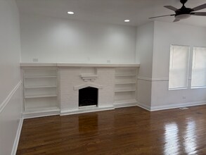 8053 S Throop St, Unit 3 in Chicago, IL - Building Photo - Building Photo