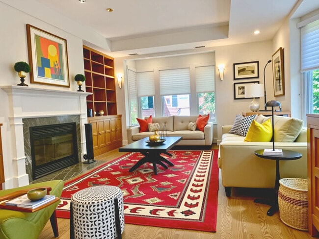 property at 2 Garden Ln