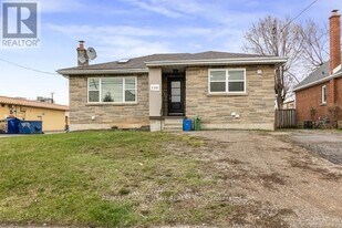 116 Irene Ave in Hamilton, ON - Building Photo