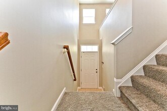 8315 Gibbs Way in Summerfield, MD - Building Photo - Building Photo