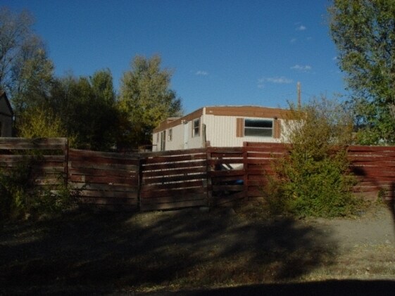 Countryside MHP in Raton, NM - Building Photo