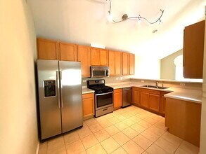 2419 Oakfield Ct in Aurora, IL - Building Photo - Building Photo