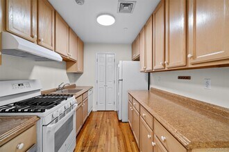 10-12-12 Chestnut St in Suffern, NY - Building Photo - Building Photo