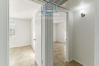 1925 E Hayden Ln in Tempe, AZ - Building Photo - Building Photo