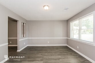 121 Meadowgreen Dr in Montevallo, AL - Building Photo - Building Photo