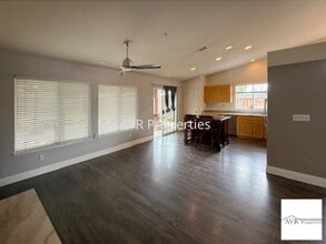 1105 Meadow Dr in Livermore, CA - Building Photo - Building Photo