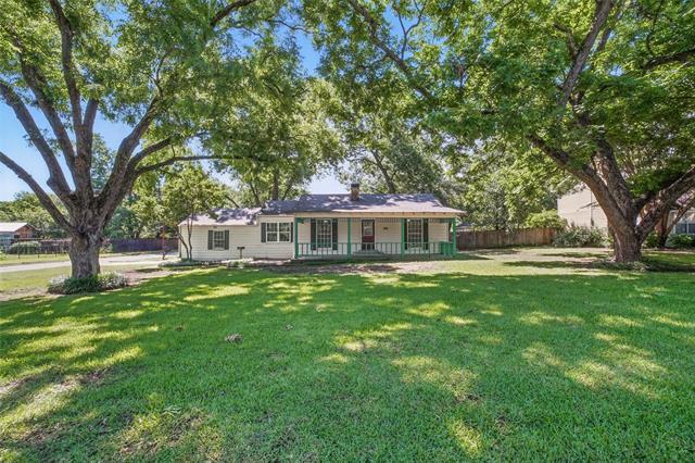 208 Grace Ln in Terrell, TX - Building Photo - Building Photo