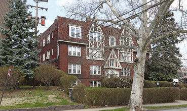 English Terrace in Pittsburgh, PA - Building Photo - Building Photo