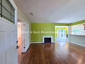 6136 E Keynote St in Long Beach, CA - Building Photo - Building Photo
