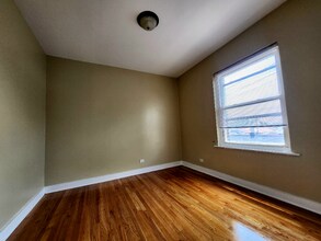 1549 N Waller Ave in Chicago, IL - Building Photo - Building Photo