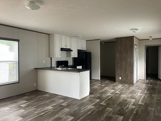 1000 Pine Tree Cir in Madison, GA - Building Photo - Building Photo