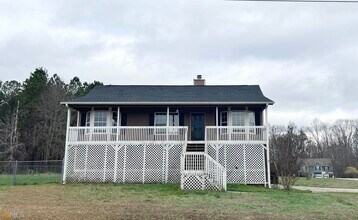 397 Pleasant Way in Temple, GA - Building Photo - Building Photo