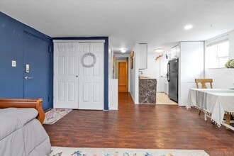 475 W Broadway in Long Beach, NY - Building Photo - Building Photo