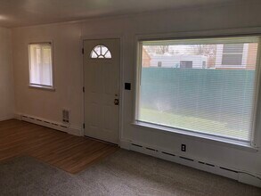 703 S 9th Ave, Unit 3 in Yakima, WA - Building Photo - Building Photo