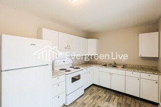 8816 Montery Ct in Indianapolis, IN - Building Photo - Building Photo