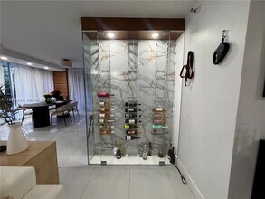 19195 Mystic Pointe Dr in Aventura, FL - Foto de edificio - Building Photo