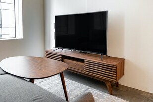 18 10th St, Unit FL5-ID278477P in San Francisco, CA - Building Photo