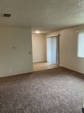 85 Mina Ave in Red Bluff, CA - Building Photo - Building Photo