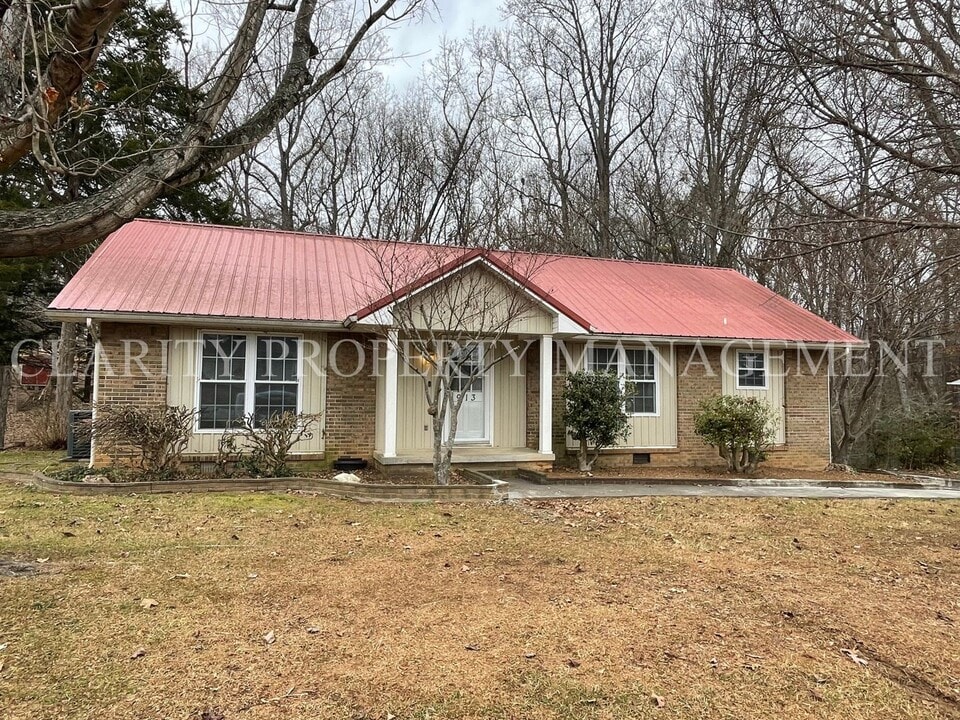 913 Whisperwood Trail NE in Cleveland, TN - Building Photo