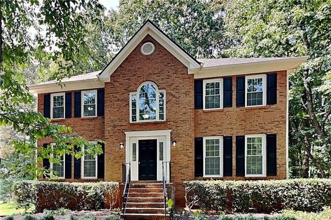 property at 385 Deerwood Dr