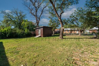 2231 S Hiram St in Wichita, KS - Building Photo - Building Photo