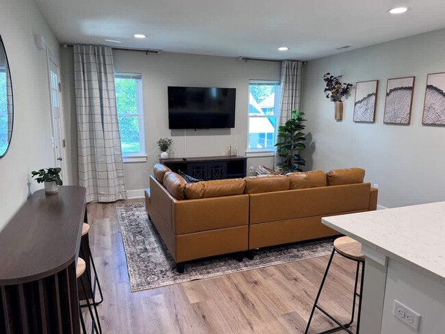 1249 Kinsmoor Ave in Fort Wayne, IN - Building Photo - Building Photo