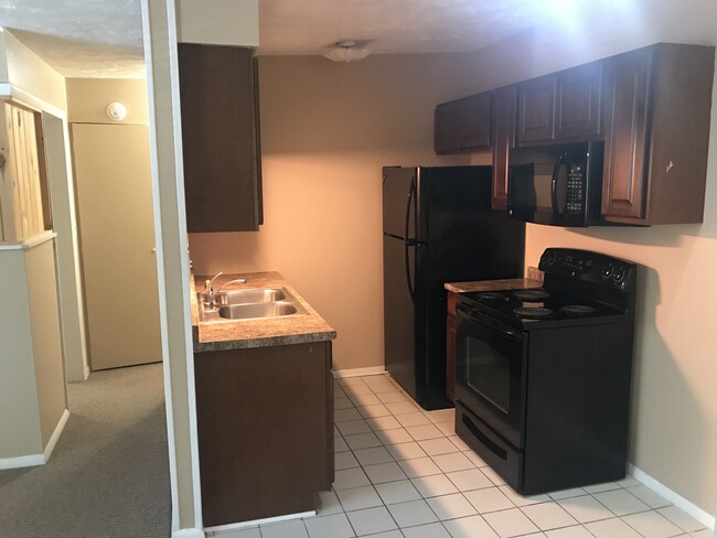 13425 S Bugai Rd, Unit 4 in Traverse City, MI - Building Photo - Building Photo