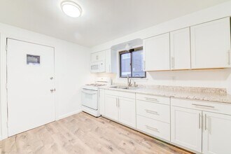 2837 Spring St in Pittsburgh, PA - Building Photo - Building Photo