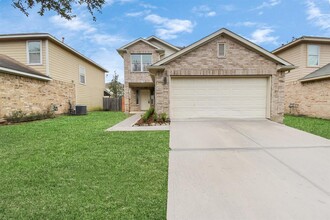 12918 Chrysanthemum Dr in Houston, TX - Building Photo - Building Photo