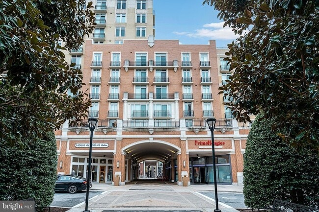 155 Potomac Passage in Oxon Hill, MD - Foto de edificio - Building Photo