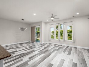 1026 E Carnoustie Ave in Fresno, CA - Building Photo - Building Photo